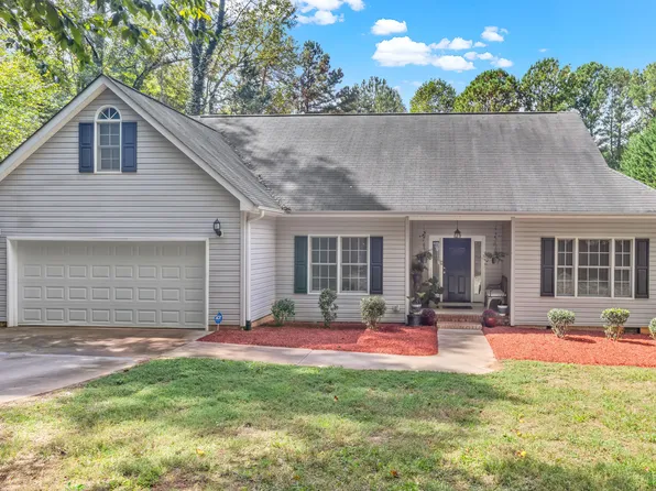 7619 Whitaker Dr, Summerfield, NC 27358