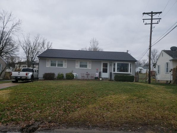 10832 Three Court Dr