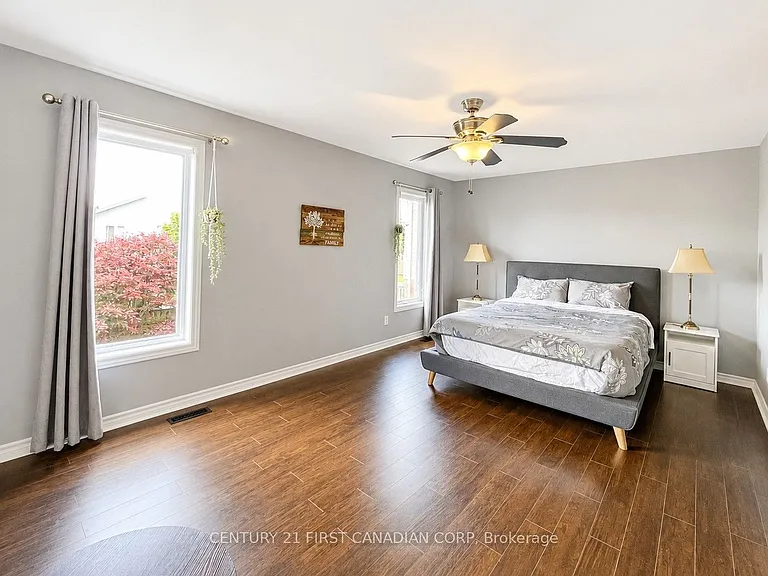 2722 Bateman Trl — Photo 10