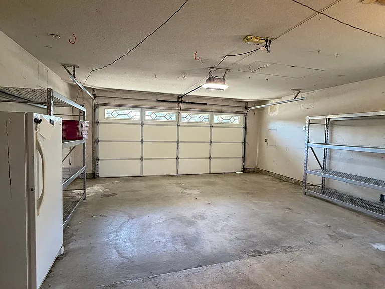 6260 Vanden Rd — Photo 37