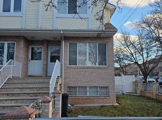 323 Merrymount St #2, Staten Island, NY 10314