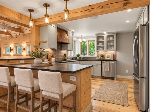 34 River Street, Exeter, NH 03833