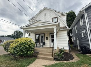 417 Gooding Ave NW, New Philadelphia, OH 44663