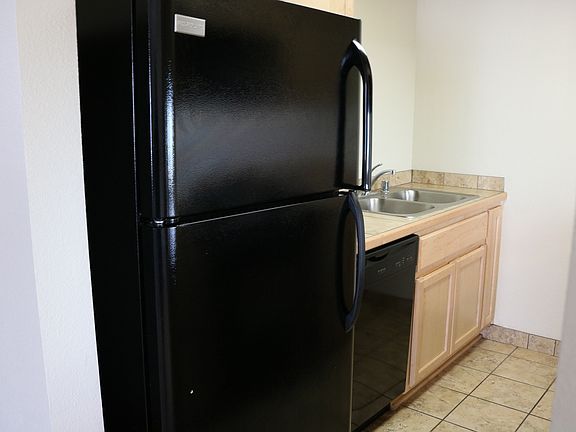4th image of 9013 NE 54th St #V-06