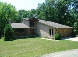 11538 Red Bud Trl, Berrien Springs, MI 49103