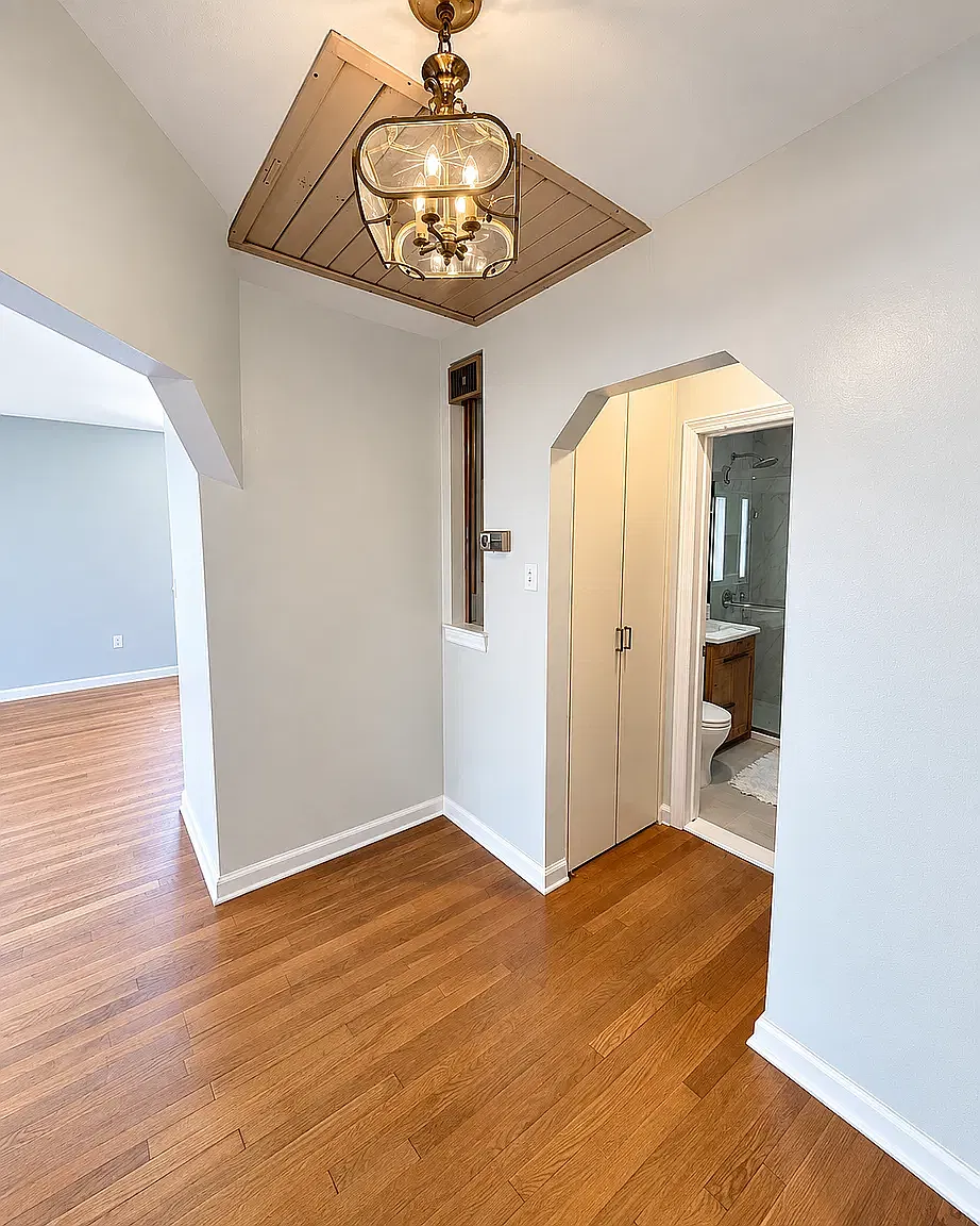 70-06 72nd Street — Photo 3