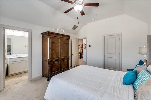 2728 Splendor Dr Photo 1