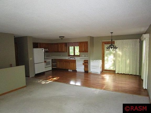 5th image of 1624 Aspen Dr