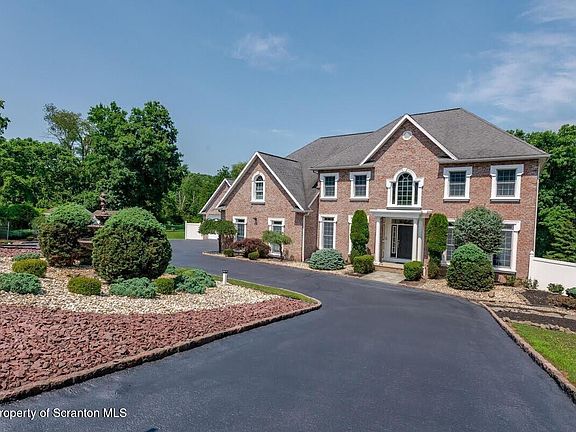 5th image of 41 Somerfields Dr