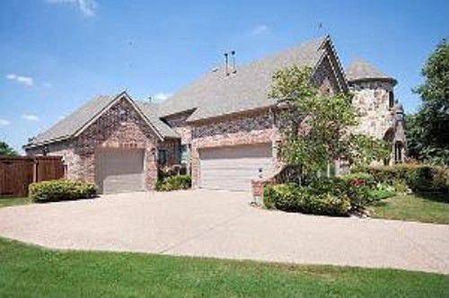 3rd image of 6809 Knollwood Dr