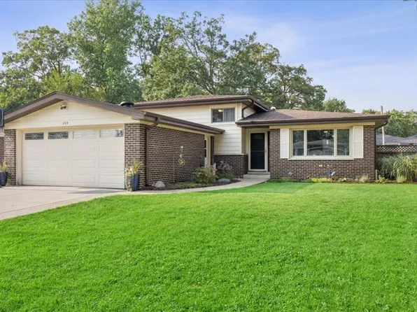 209 Murray Dr, Wood Dale, IL 60191