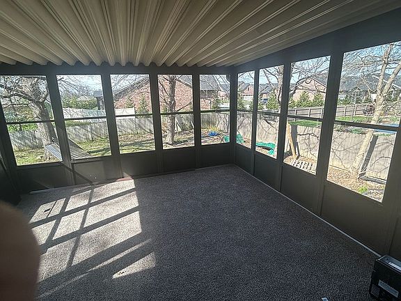 Screened in porch