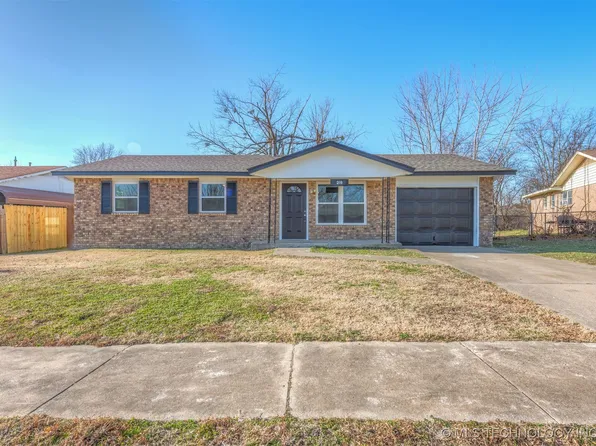 218 S 163rd East Ave, Tulsa, OK 74108