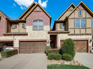 1602 Brook Grove Dr, Euless, TX 76039