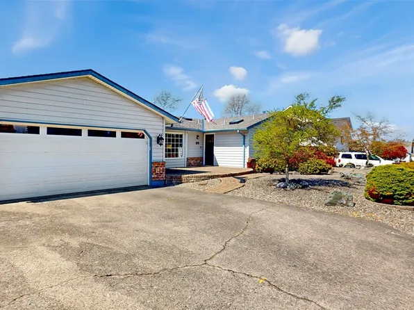 215 S 30th Street, Mount Vernon, WA 98274