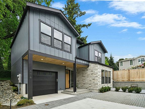 2nd image of 636 11th Ave