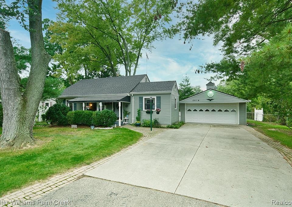 2614 Hessel Ave, Rochester Hills, MI 48307 Zillow