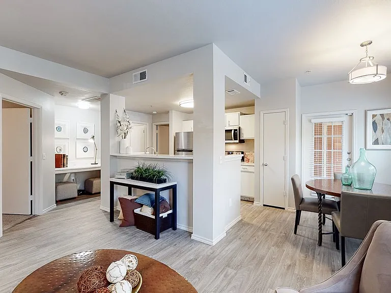 Sereno Park Apartments — Photo 49