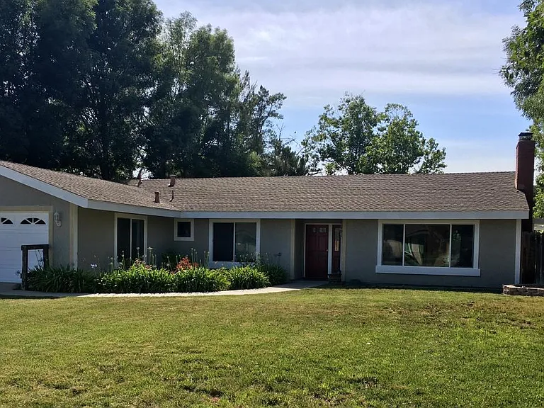 787 Kolding Ave — Photo 2