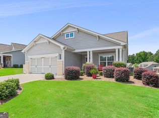 160 Maple Leaf Rd, Sharpsburg, GA 30277