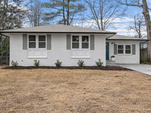 2932 Cedarwood Dr, Durham, NC 27707