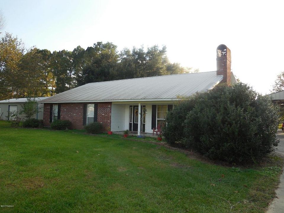 1st image of 3695 Selma St
