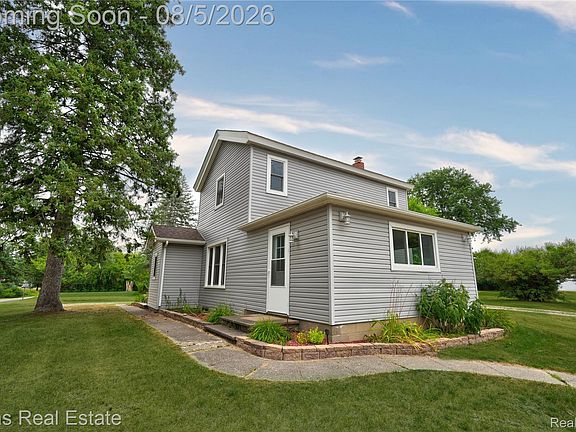 2nd image of 507 S Ortonville Rd