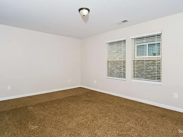 230 Harold Murphy Dr — Photo 9