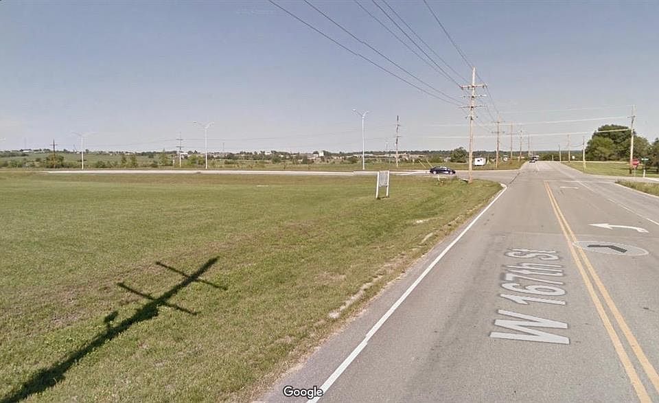 2nd image of 16700 Antioch Rd