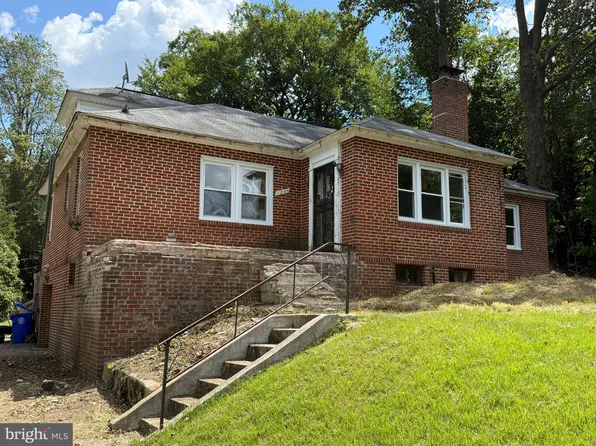 1201 Saint Agnes Ln, Gwynn Oak, MD 21207