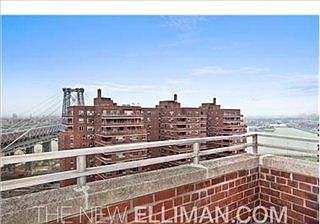 4th image of 570 Grand St APT H2004