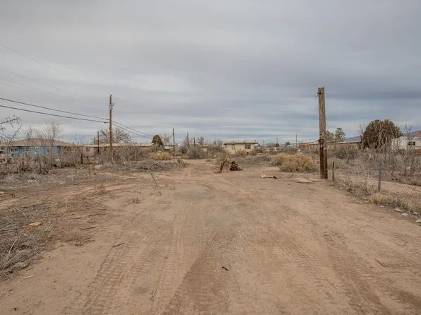 43 Rose Ave, Alamogordo, NM 88311
