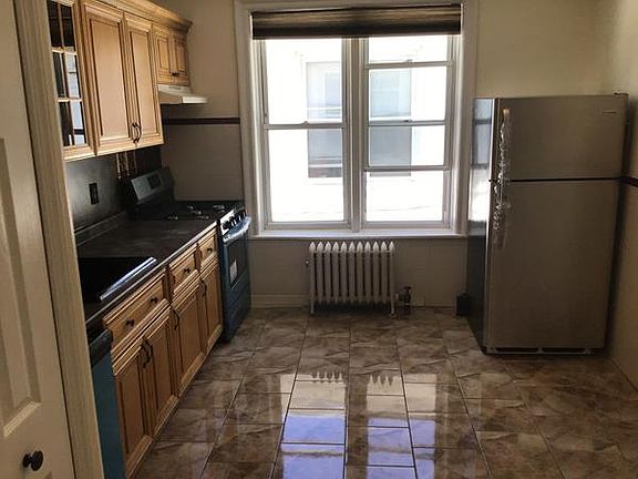 5th image of 1427 78th St #2
