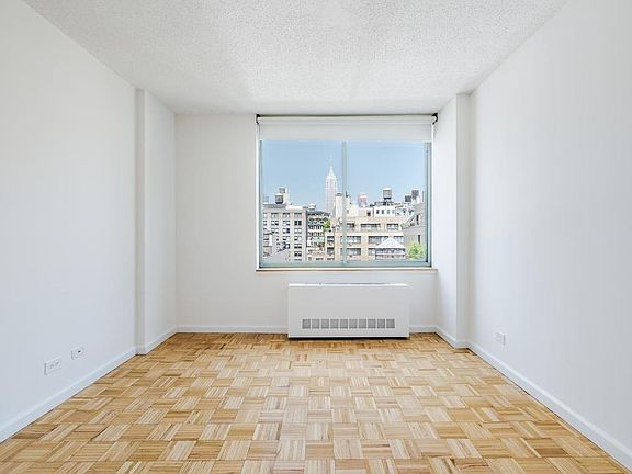 3rd image of 22 W 15th St APT 11E