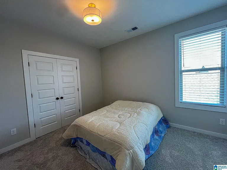 4740 Arden Way — Photo 20