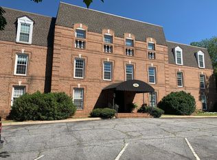 300 N Fulton St APT 30, Salisbury, NC 28144