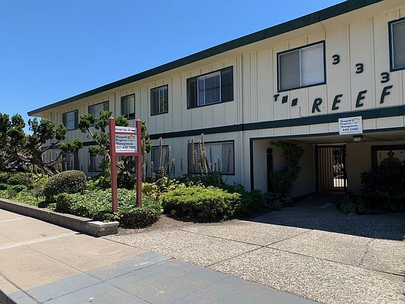 3rd image of 333 W Laurel Dr APT 17