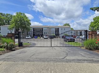 2414 Lake Park Rd APT 2208, Lexington, KY 40502