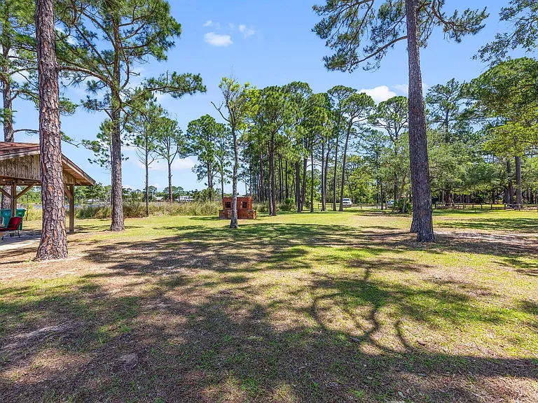 4407 Southminster Cir — Photo 43