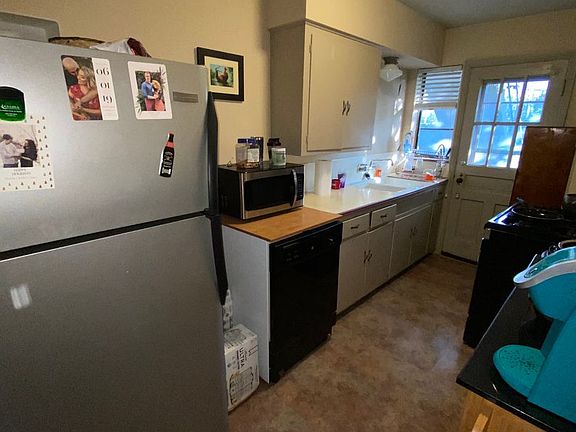 5th image of 1792 Northwest Blvd APT B
