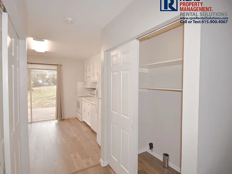 1003 W Clark Blvd — Photo 6