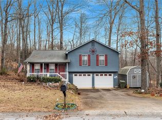 27 Hickory Trl, Dallas, GA 30132