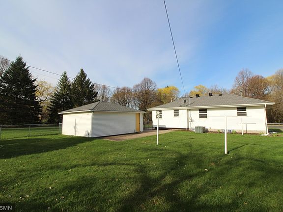 5th image of 5128 Newton Ave N