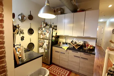 Rented by Lucky Apt Inc