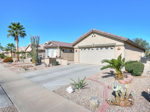 3rd image of 2384 E Durango Dr