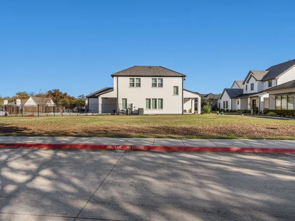 225 Magnolia Ln, Westworth Village, TX 76114