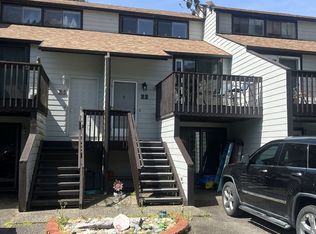 43605 State Highway 38 Hwy APT 22, Reedsport, OR 97467