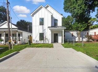 914 Timberglen Ct, Montgomery, TX 77316
