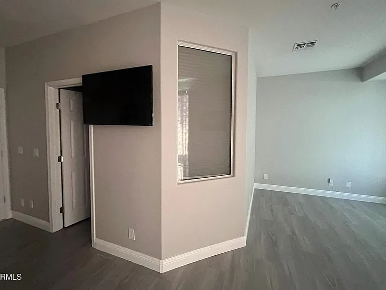1442 W Coral Reef Dr — Photo 20
