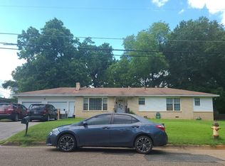 811 Kenwood Ln, Longview, TX 75604